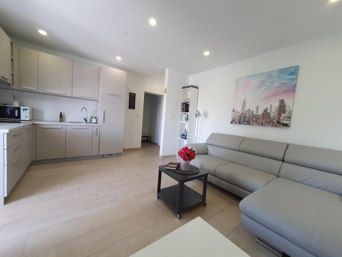 Apartmani Melanie Poreč Kültér fotó