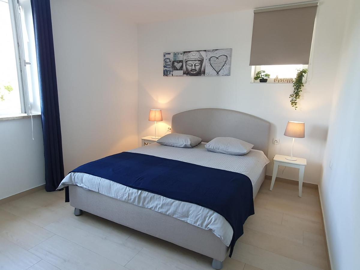 Apartmani Melanie Poreč Kültér fotó