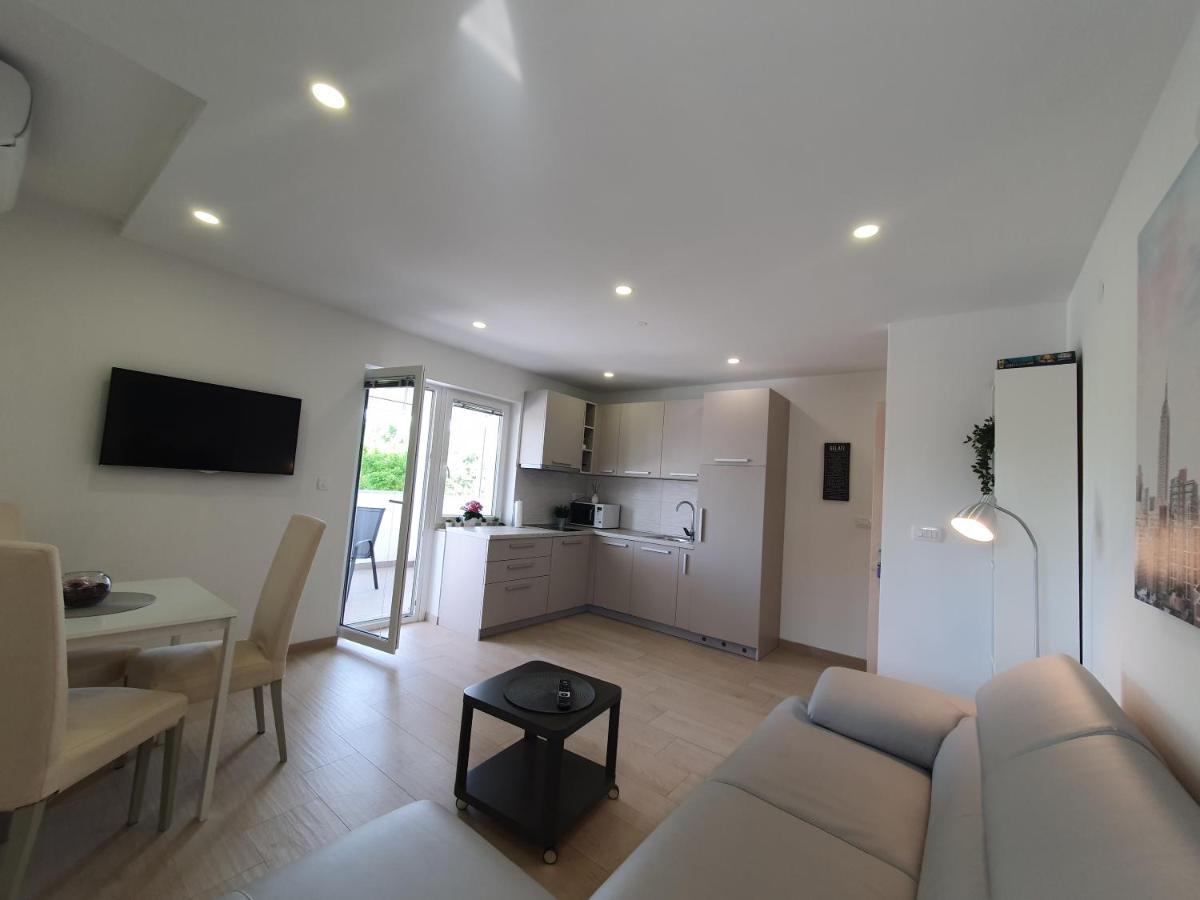Apartmani Melanie Poreč Kültér fotó