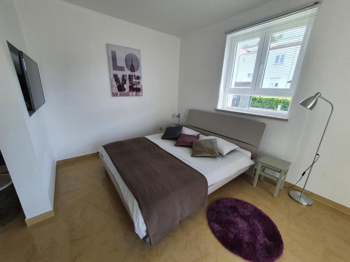 Apartmani Melanie Poreč Kültér fotó