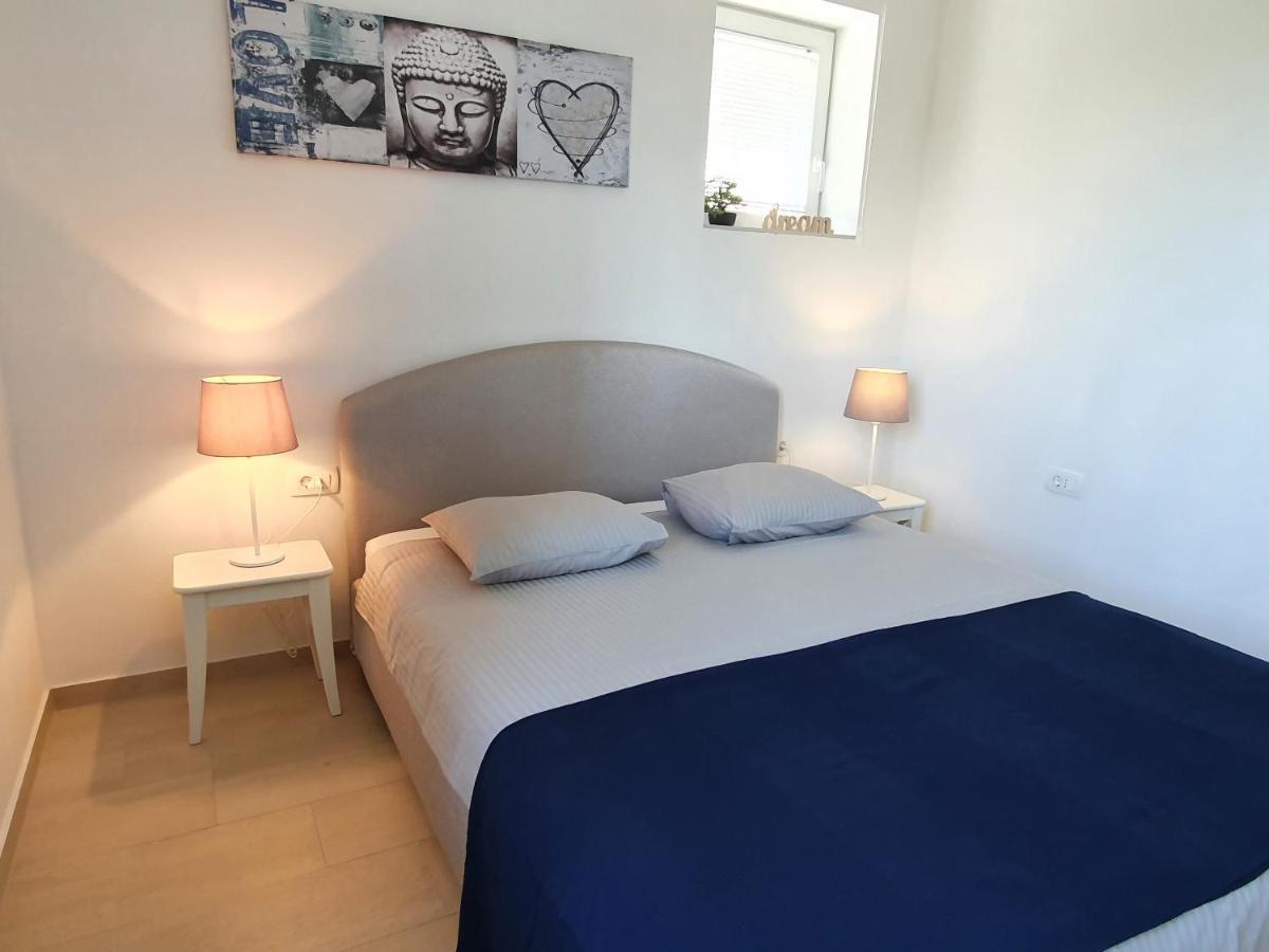 Apartmani Melanie Poreč Kültér fotó